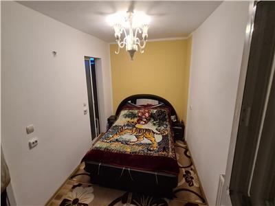 Casa de vanzare 11 camere(pretabil pensiune), zona Centru, Alba Iulia