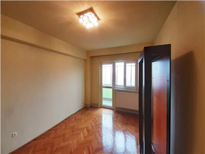 Apartament 4 camere, decomandat,84000 euro
