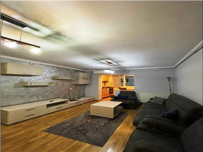 Apartament 3 camere etaj 1 ,Cetate ,bloc 2008,85000 euro