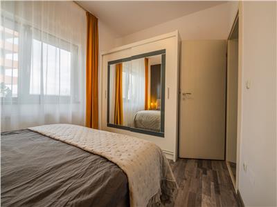 Apartament 3 camere ,zona Centru 110000 euro