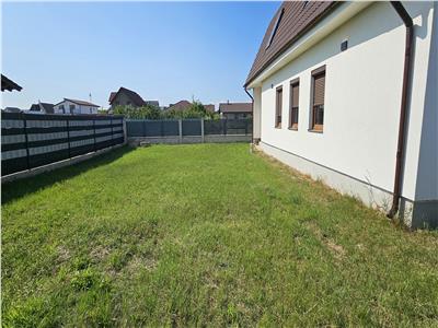 Casă de v�nzare  Alba Iulia� Zona Arex, | 172 mp utili | Teren 483 mp 199000 euro