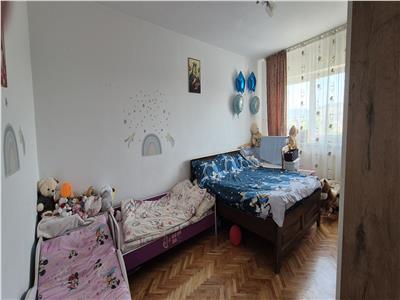 Apartament 2 camere decomandat,etaj 3/4 ,68000 euro