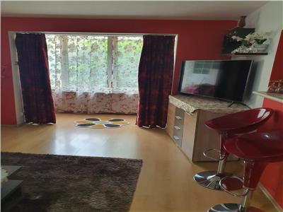 Apartament 3 camere Cetate ,62 mp etaj 1,81000 euro